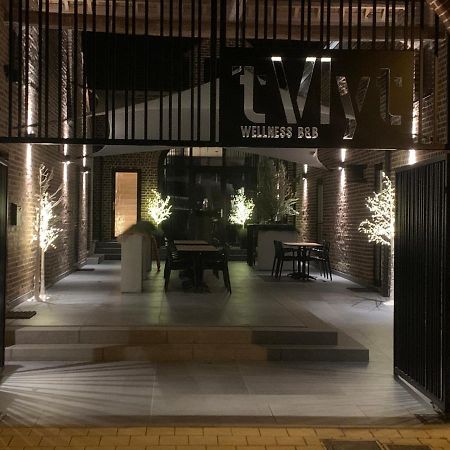 'T Vlyt Vakantiehuis-Wellness Bed & Breakfast Riemst Exterior photo